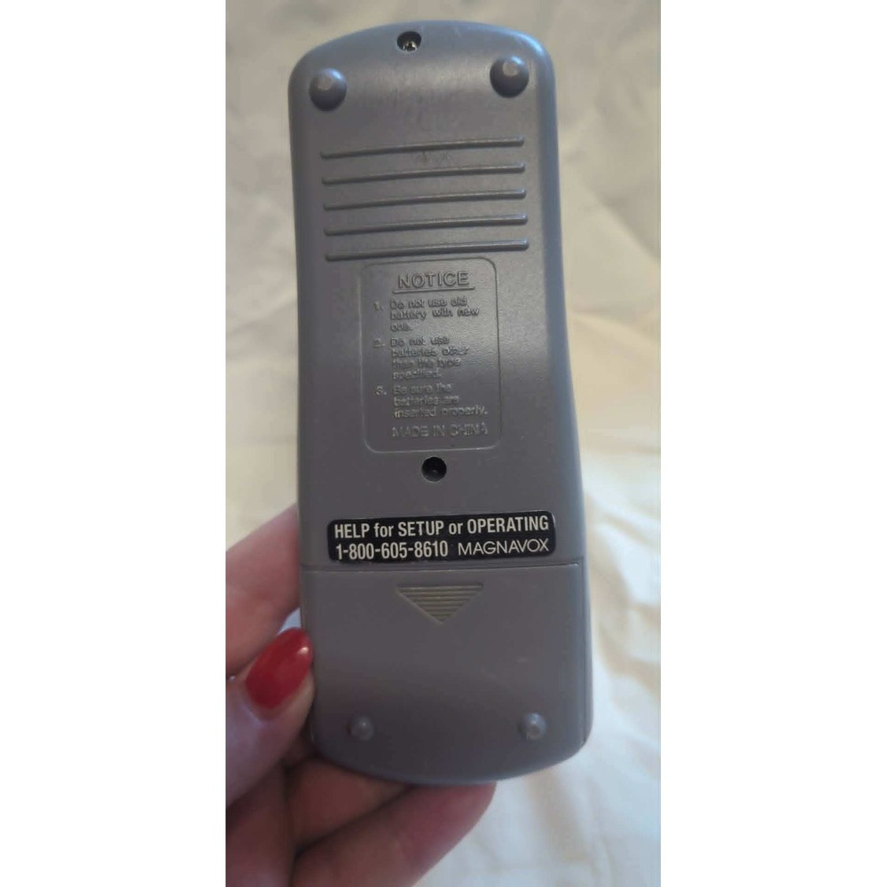 Magnavox NA384 TV Remote Control Genuine OEM Grey Replacement‎ Controller - Picture 3 of 4
